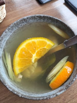 Ingwertee at HaYaKi Sushi in Goch