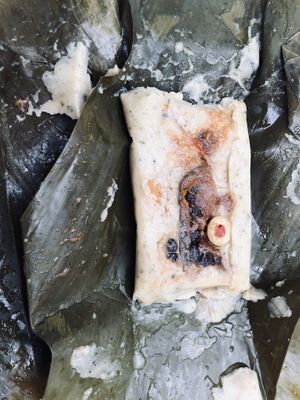 Vegan tamale at Hostel Shakti in San Jose