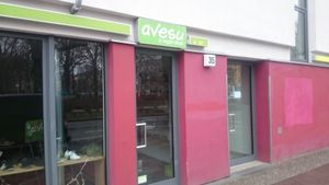 Outside at avesu - Schivelbeiner in Berlin