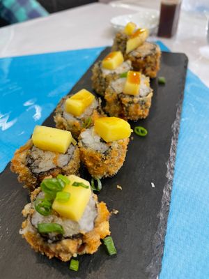 Fried sushi at Poke & Pizza House in Lisbon