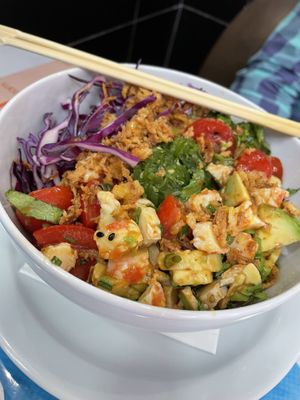 Vegan shrimp poke bowl   at Poke & Pizza House in Lisbon