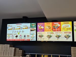 Menu. Desserts are NOT vegan at Cigköftem in Chalette-sur-loing