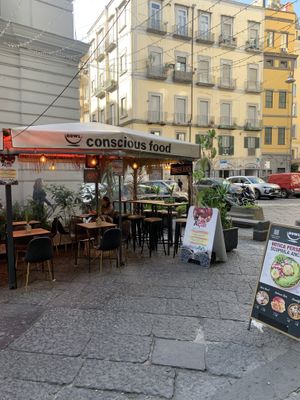 Locale esterno  at Bowl Napoli in Naples