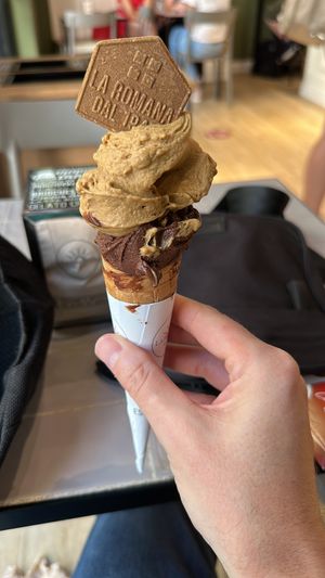Black coffee and cioccolato fondente   at Gelateria La Romana in Valencia