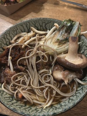 Ramen noodles crispy jackfruit 27€  at Brasserie LouLou in Cadzand