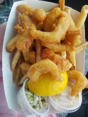 Shrymp basket with fries, slaw, and aioli. I can only imagine how perfect the coconut shrymp would have been at Oh My Cod! in Mahone Bay