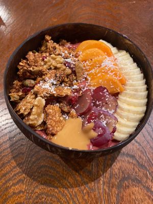 Açai or dragonfruit bowl  at eatYOGAstudio in Hayama
