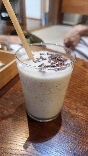 Chocolate mint smoothie at eatYOGAstudio in Hayama
