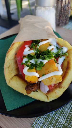 Vegan Greek Souvlaki at Veganissimo in Santorini