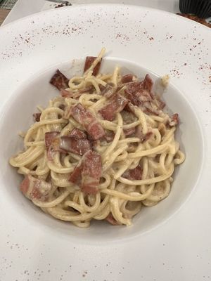  at Veganissimo in Santorini