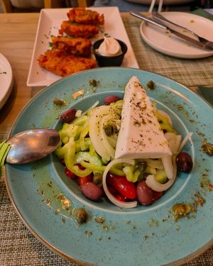 Santorini Salad at Veganissimo in Santorini