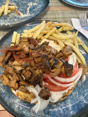 mushroom souvlaki  at Veganissimo in Santorini