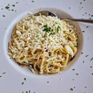  at Veganissimo in Santorini