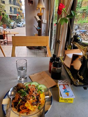 Fried vegetables noodle at Thong Dong Vegan Kitchen & Cafe in Lao Cai