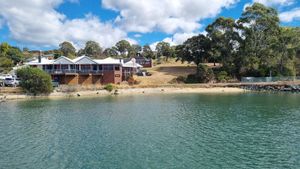 Venue at Waterfront Hotel in Beauty Point