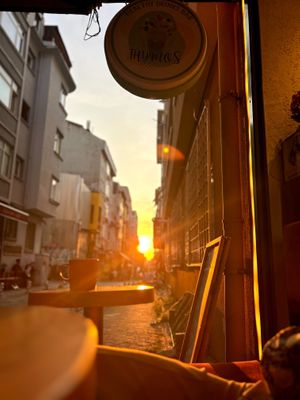  at Thymos Healthy Drinks Bar in Istanbul