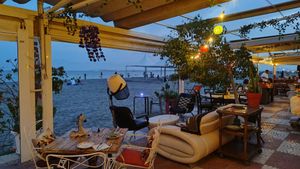  at La Vida Bonita Beach Club in Santa Pola