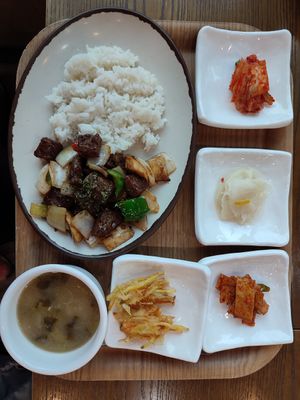  at Morning Calm Korean Restaurant in Gapyeong Gun