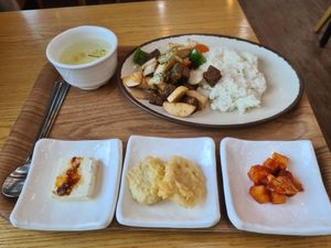  at Morning Calm Korean Restaurant in Gapyeong Gun