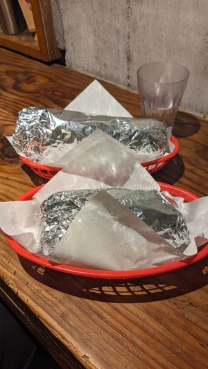 🌯 👑 Vegan Burrito Regular (1200¥ | 7.8$)
🌯  Vegan Burrito King (1600¥ | 10.4$) - 🥑Guacamole is extra (300¥ | 2$) at Qué Pasa - Downtown in Kyoto