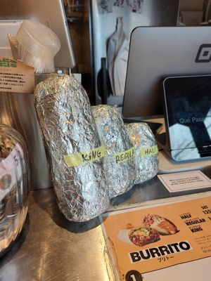 Sizes at Qué Pasa - Downtown in Kyoto