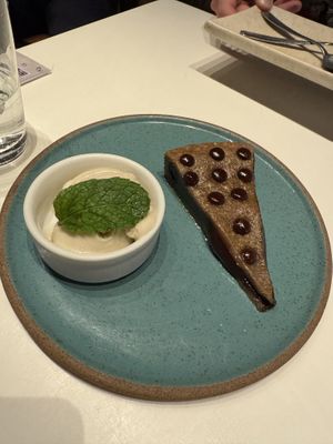Cookie cake   at Gurumê Ipanema in Rio De Janeiro