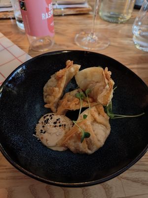 Goyza at Gro in Oerebro