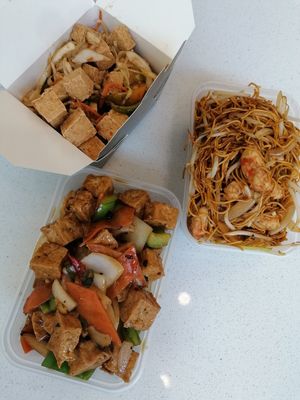 Salt and pepper tofu, tofu in black bean sauce and prawn chow mein at Wawin Vegan Chinese in Sheffield