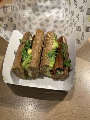 Bacon and avocado sandwich    at AMS - Stach in Schiphol