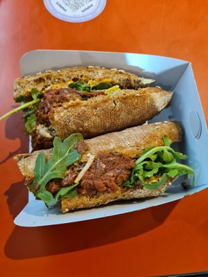 Vegan Chicken Avocado Sandwiches at AMS - Stach in Schiphol