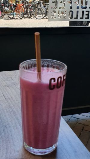 Pink Dragon smoothie at Coffee Fellows in Enschede