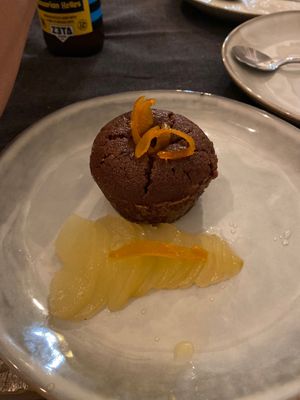 Vegan chocolate cake   at Pizzeria Km0 in Valencia