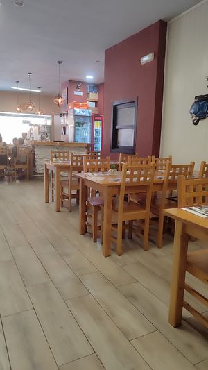  at Estilo in Ourense