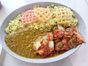 Peace Love Vegan Bowl (unfortunately not on the menu anymore) at Curry Up Now in Alpharetta