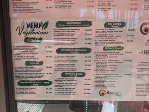 Vegetarian menue at Ato Sushi in Santiago