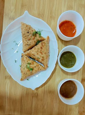 Samosa   at Paradise Indian Restaurant in Cuenca