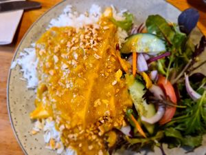 Satay tofu at Songbird Cafe & Larder in Kinglake