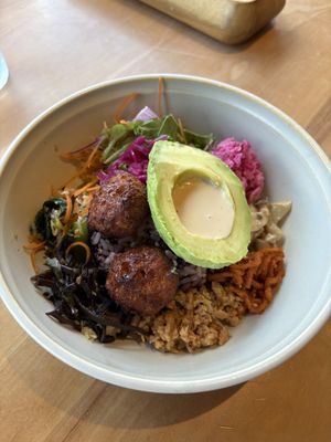 Buddha bowl   at Northern Eight Coffee in Kobe