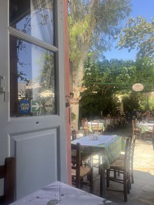Outsidee  at Platanos Taverna in Athens
