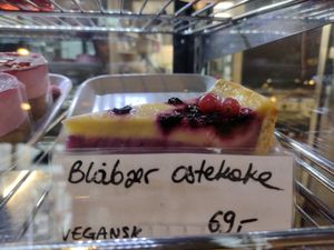  at Kardemomme Kaffibar in Forde