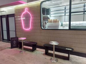 Outdoor seating at Mother Pearl 圓貝 - Wan Chai in Hong Kong Island