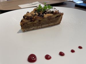 The caramel banane.🤩  at MERCY Vegan Factory in Osaka