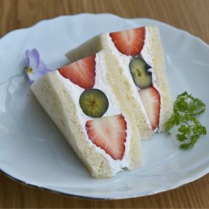 Vegan fruits sandwich at MERCY Vegan Factory in Osaka