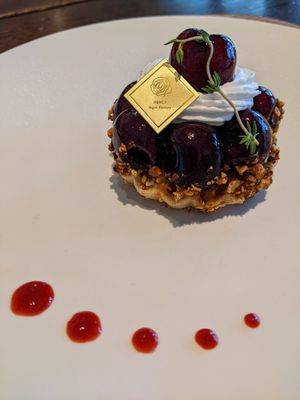 Cherry and melon tartlet at MERCY Vegan Factory in Osaka