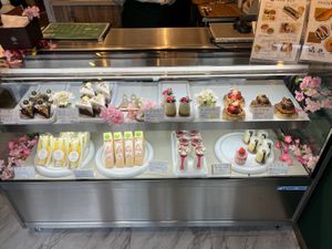 Mind-blowing desserts and cakes  at MERCY Vegan Factory in Osaka