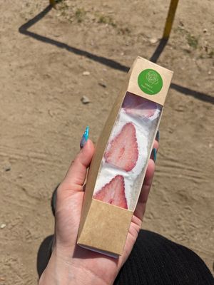 Strawberry cream sandwich at MERCY Vegan Factory in Osaka