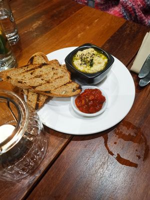 Hummus and bread at David Bann Restaurant in Edinburgh