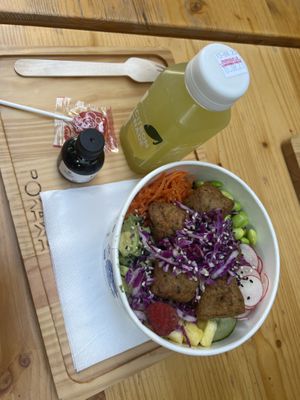Falafel bowl medium   at POKAWA in Nice