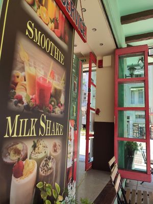 Juices and smoothies are also available at Valentino Crepes in Thessaloniki