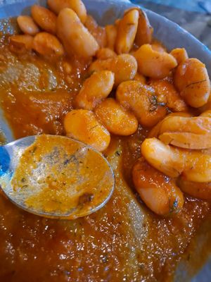 Baked beans in tomato sauce at Agrimia Restaurant in Crete